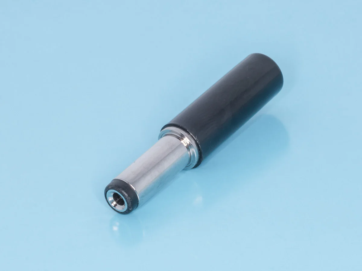 DJK-10AL - Разъем питания штыревой 2,1х5,5мм, гнездо на кабель, L=14мм