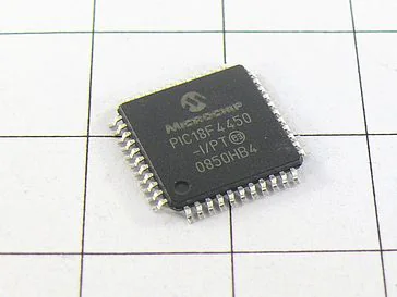 Микросхема PIC18F4450-I/PT