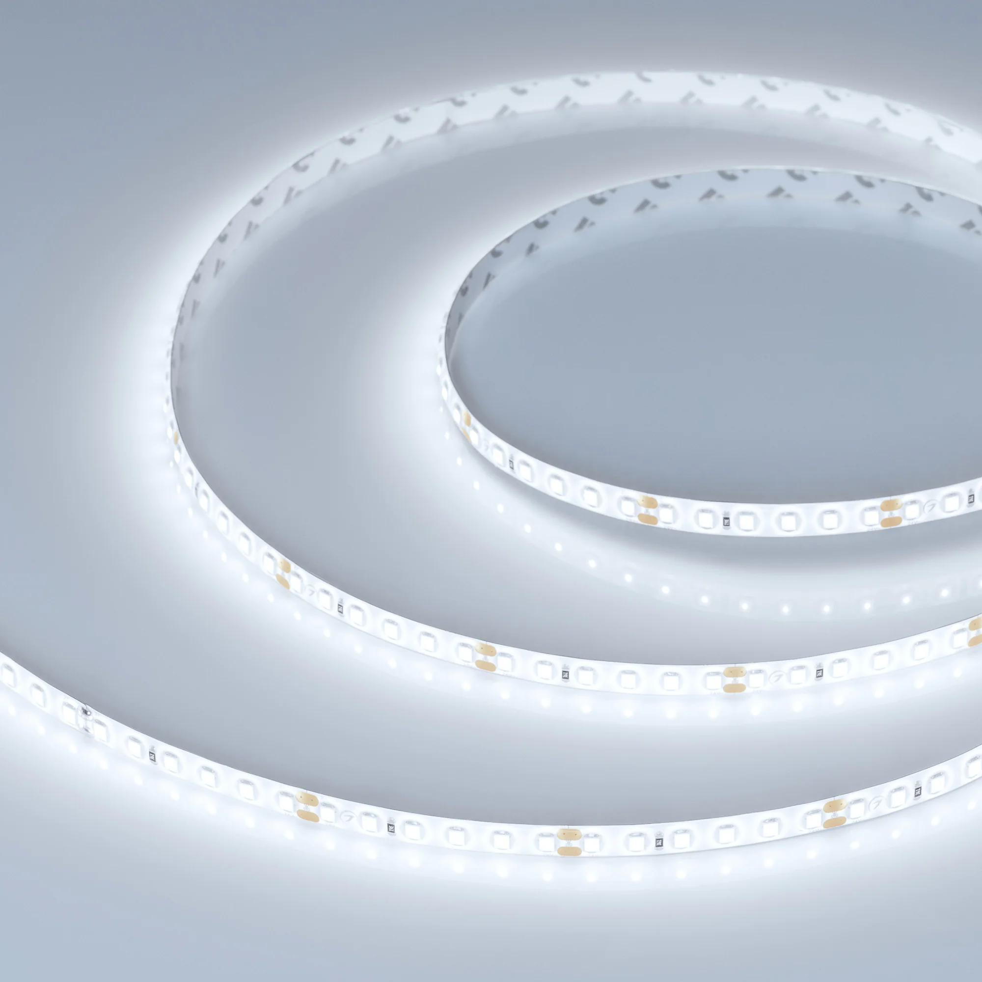 Лента герметичная RTW-SE-A120-8mm 24V White6000 (14.4 W/m, IP65, 2835, 5m) 020528(2) - Светодиодная лента RTW-SE-A120, герметичная IP65 (SE-силиконовый верхний слой). Светодиоды 2835, 120 шт/м (600 шт на 5 м), белая плата, ширина 8 мм, скотч 3M. Цвет БЕЛЫ