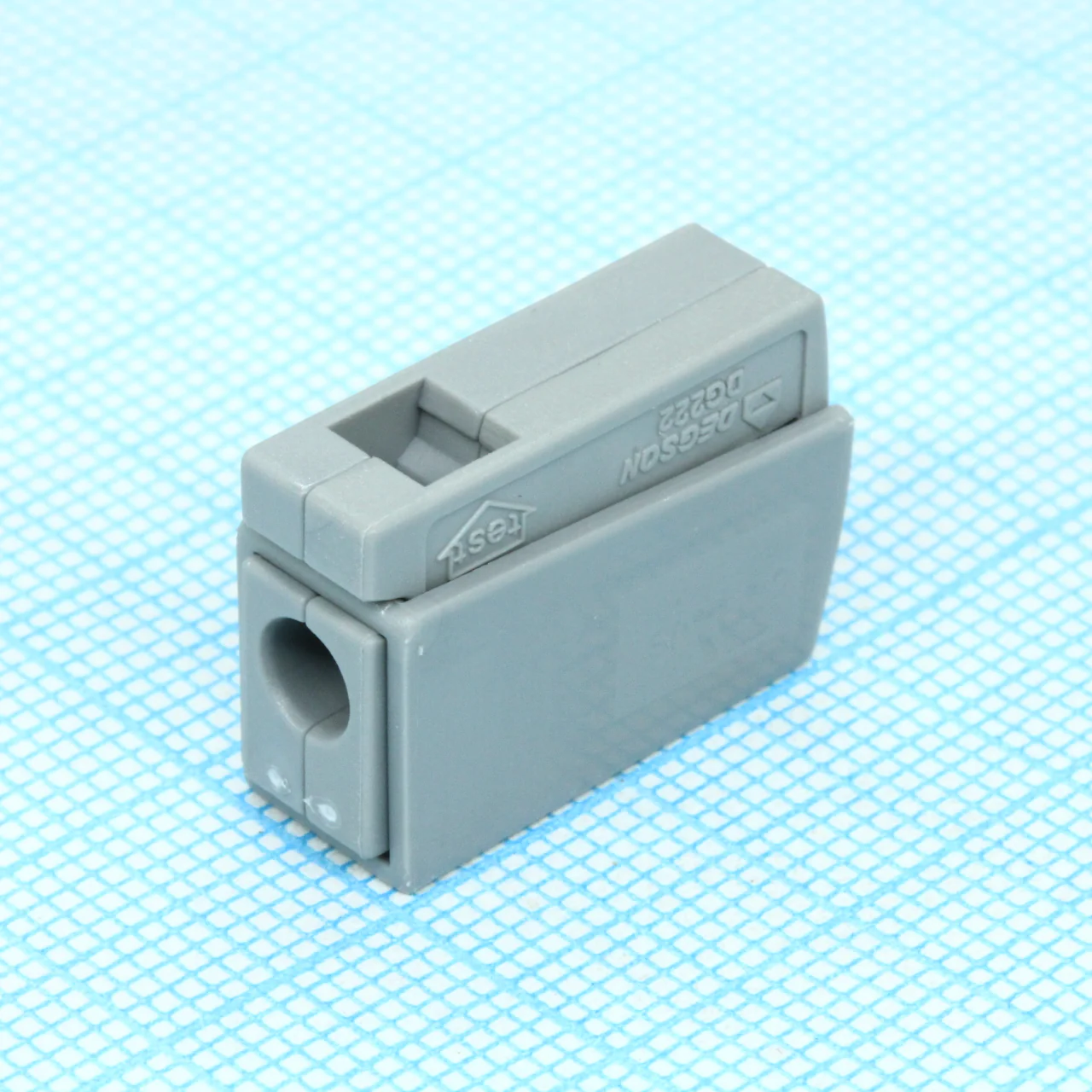 DG222-8.0-01P-11-00A(H) - Пружинный клеммник на печатную плату. 1 контакт.