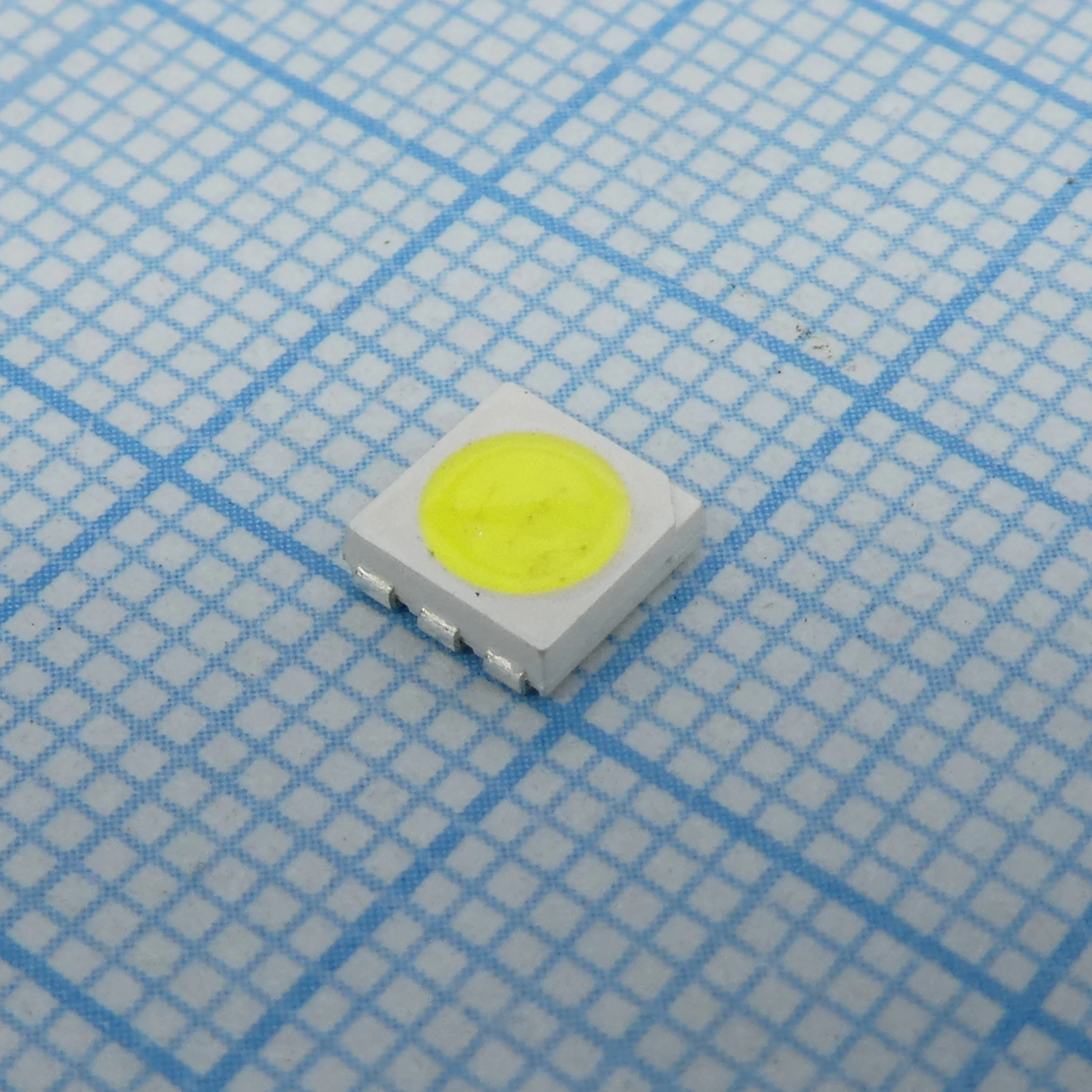FYLS-5050UWC - Светодиод smd 5х5мм/белый/3000мкд/прозрачный/100°