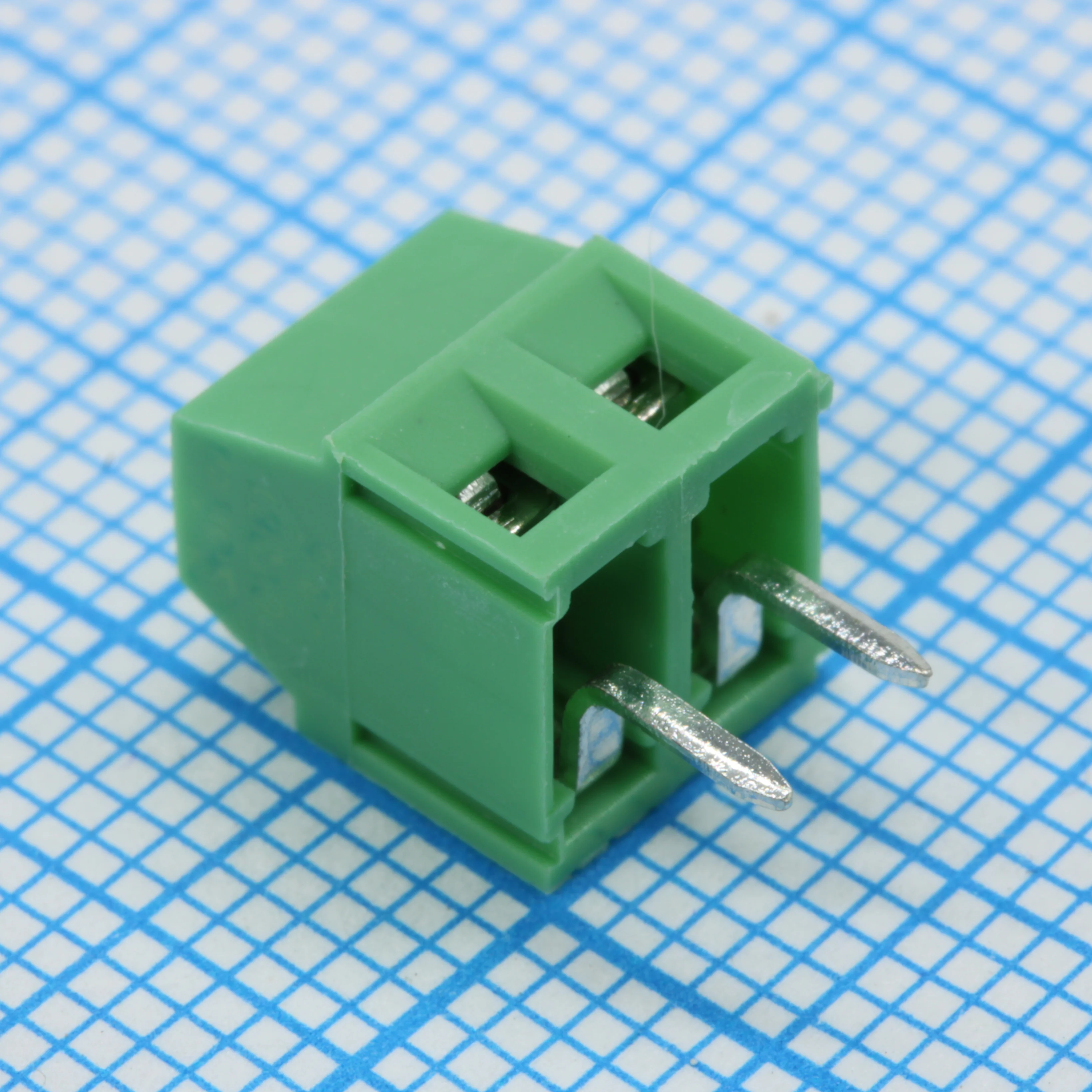 GT381-3.5-02P-14-00 - Винтовой клеммный блок, 2 контакта. Серия GT381-3.5