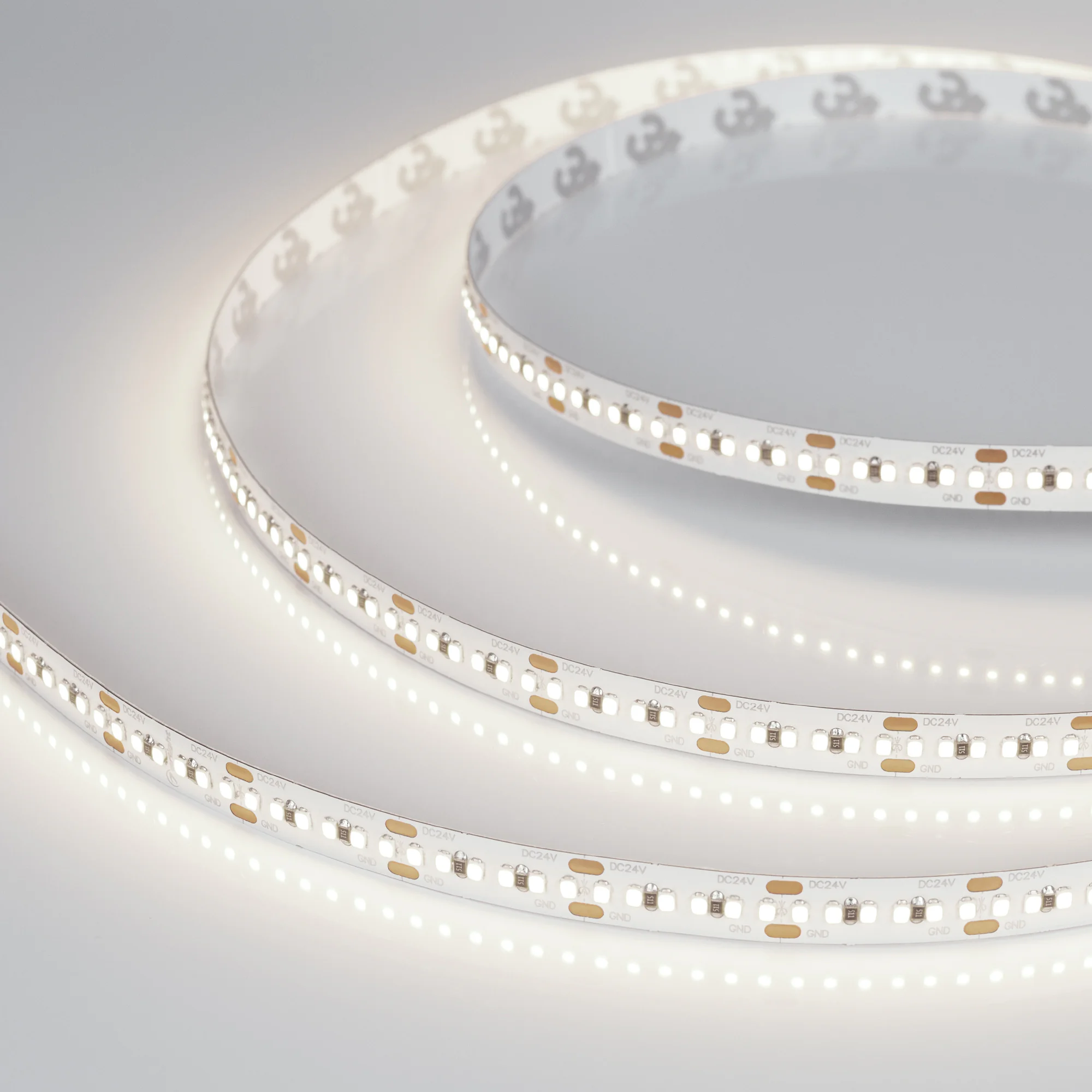Лента MICROLED-M300-8mm 24V Day4000 (8 W/m, IP20, 2216, 5m) 023558(2) - Светодиодная гибкая лента MICROLED-M300, открытая IP20. Светодиоды 2216, 300 шт/м (1500 шт на 5 м), белая плата 8 мм, скотч 3M. Цвет ДНЕВНОЙ 4000 K , цветопередача CRI >90 , угол 120°