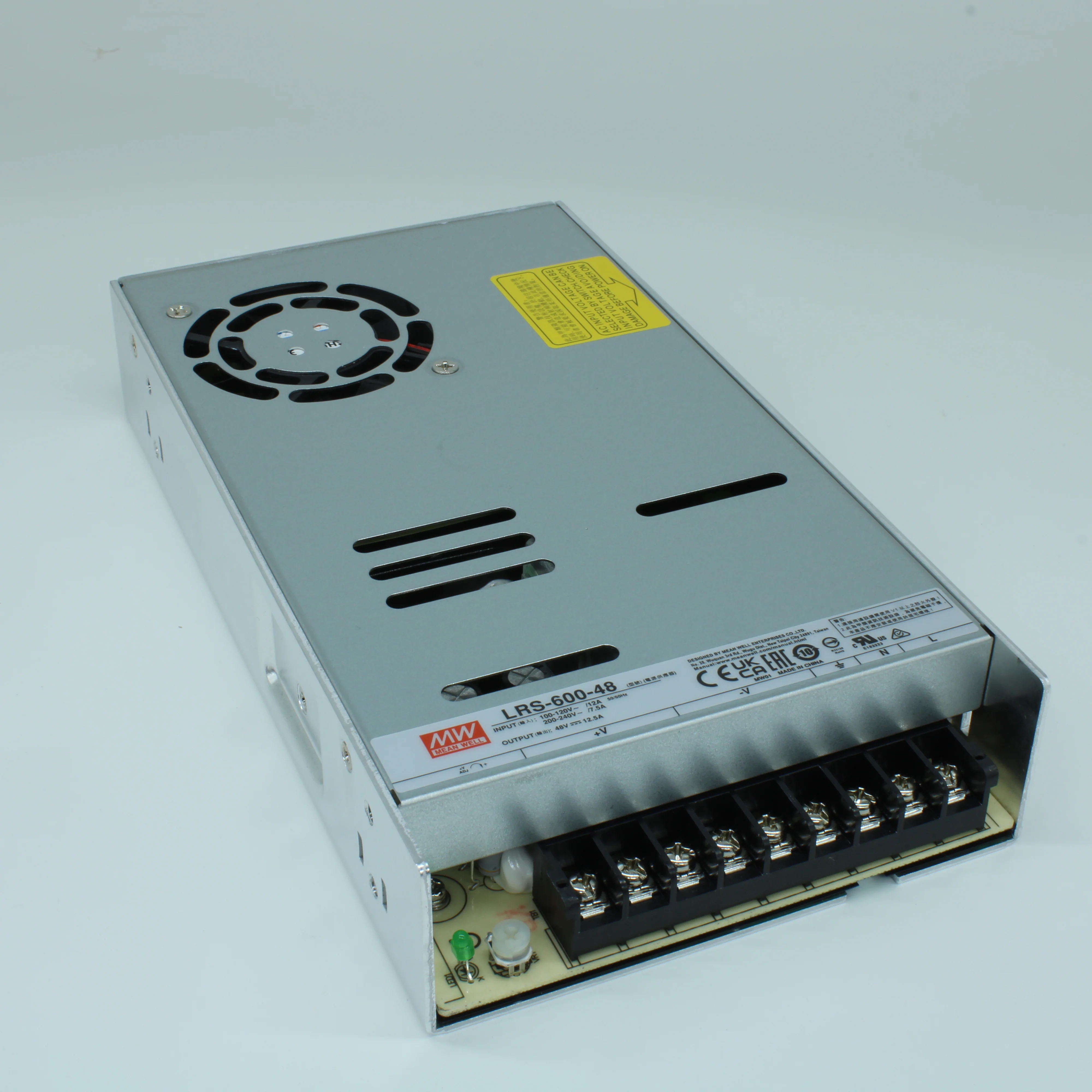 LRS-600-48 - AC-DC, 600Вт, вход 90…264В AC (переключатель), 47…63Гц, выход 48В/12.5A, рег.вых=45.6…52.8В, изоляция 3000В AC, в кожухе 225х124х41мм, -20…+65°С