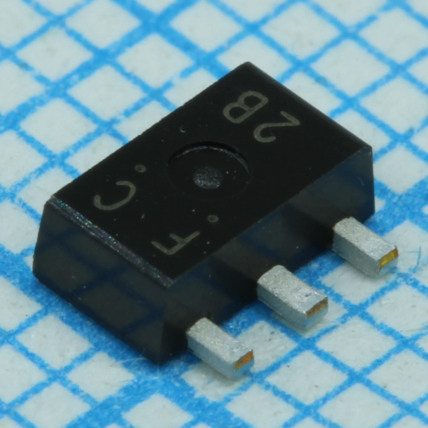 2SC5566-TD-E - Транзистор биполярный общего применения NPN 100В 4А 1300мВт 4-Pin(3+Tab) SOT-89 лента на катушке