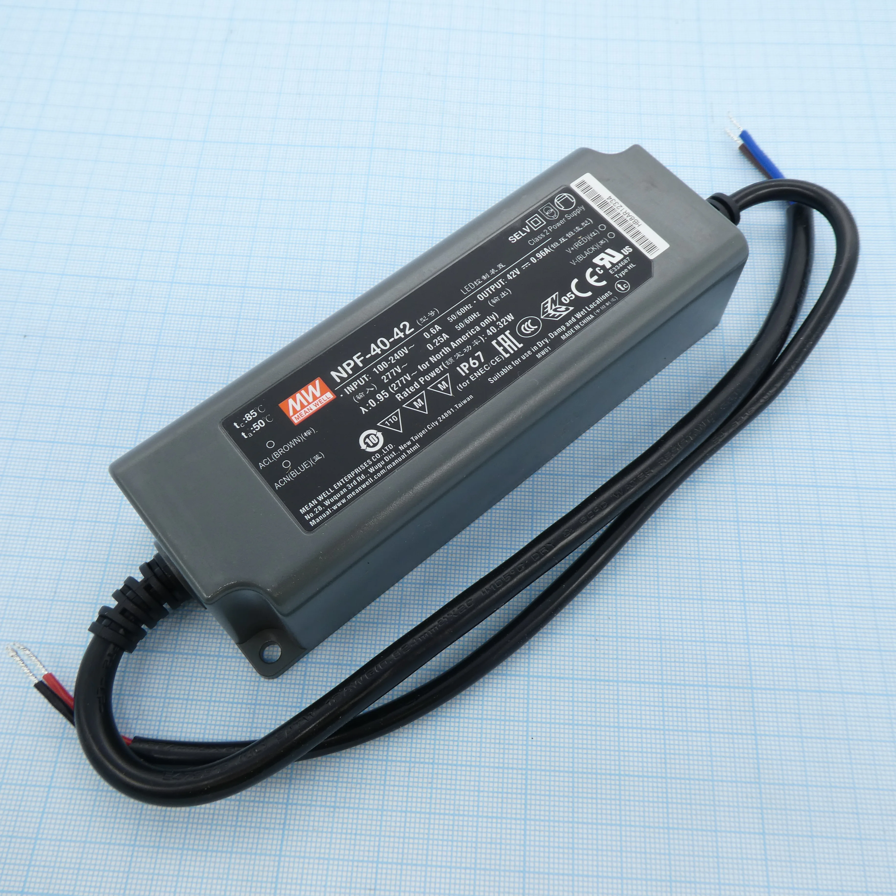 NPF-40-42 - AC-DC, 40.3Вт, вход 90…305В AC, 47…63Гц /127…431В DC, выход 25.2…42В/0.96A, ККМ, изоляция 3750В AC, в кожухе 150х53х35мм, -40…+70°С