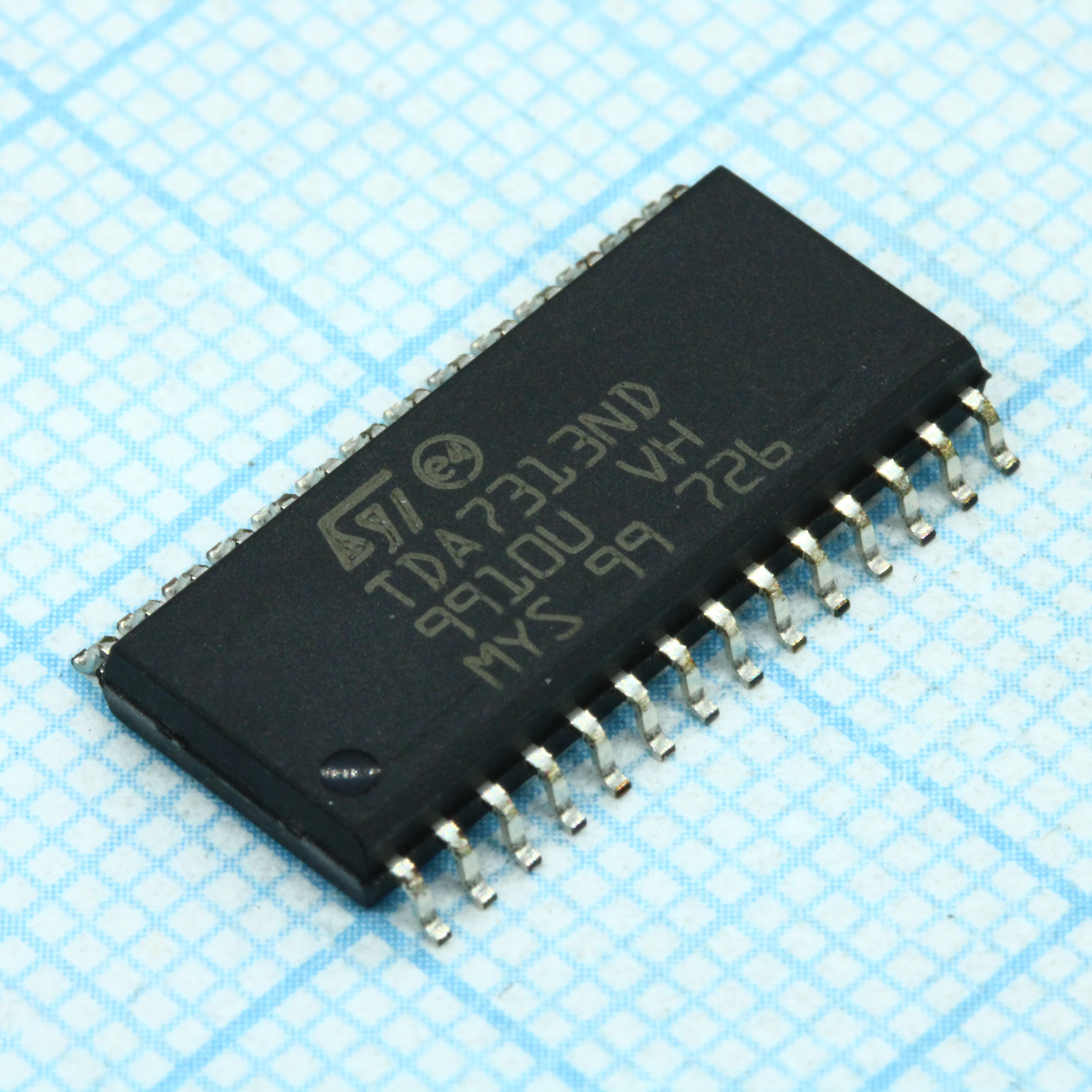 TDA7313ND - Аудио процессор, стеpео Hi-Fi, упpавляемый I2C-bus