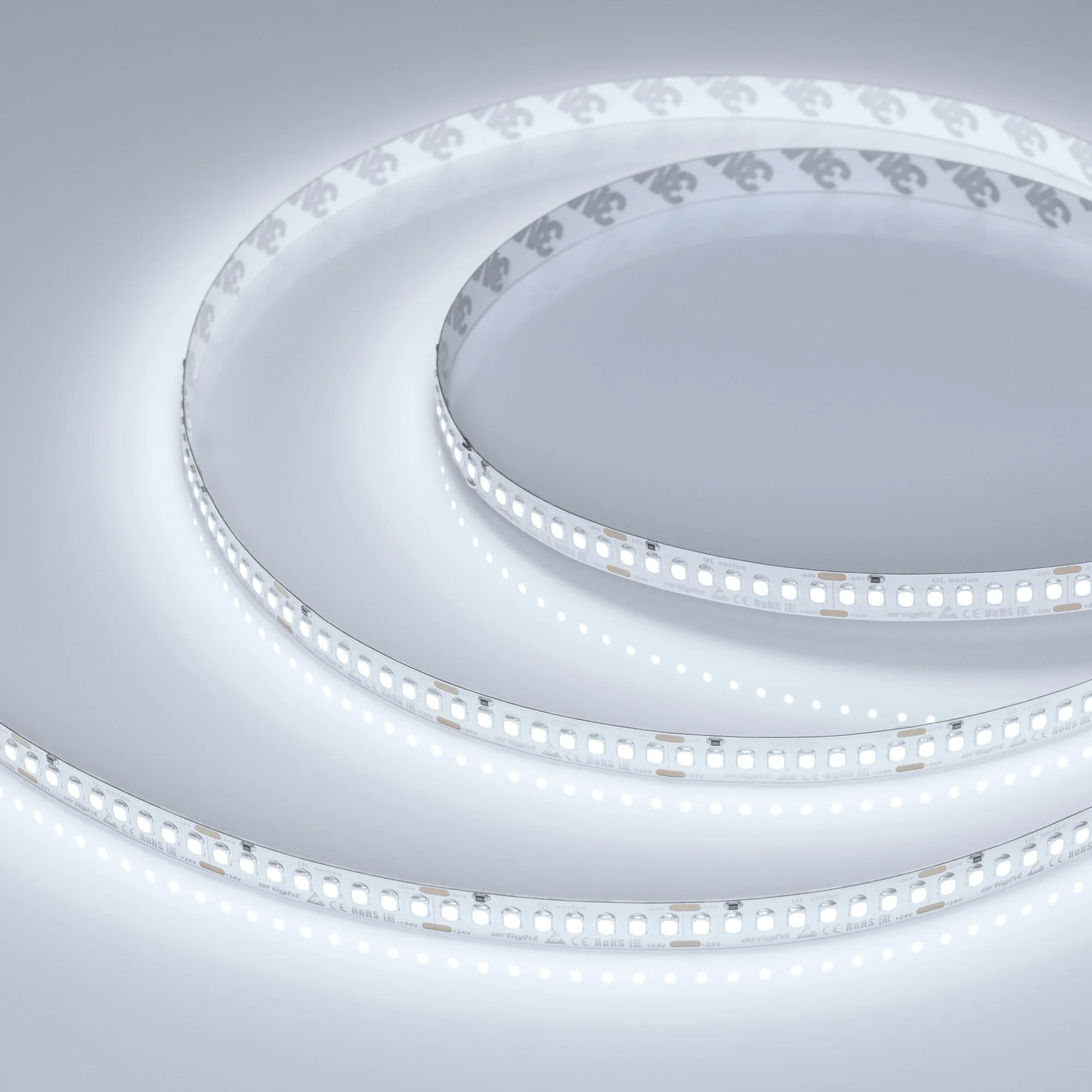 Лента UL-A200-10mm 24V White6000 (20 W/m, IP20, 2835, 5m) 037227 - Светодиодная лента UL-A200, открытая. Светодиоды 2835, 200 шт/м (1000 шт на 5 м). Белая плата 10 мм, скотч 3M. Цвет БЕЛЫЙ 6000 K, CRI> 90, угол рассеивания 120°. Напряжение питания 24 В, м