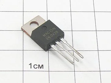 Тиристор MAC15N