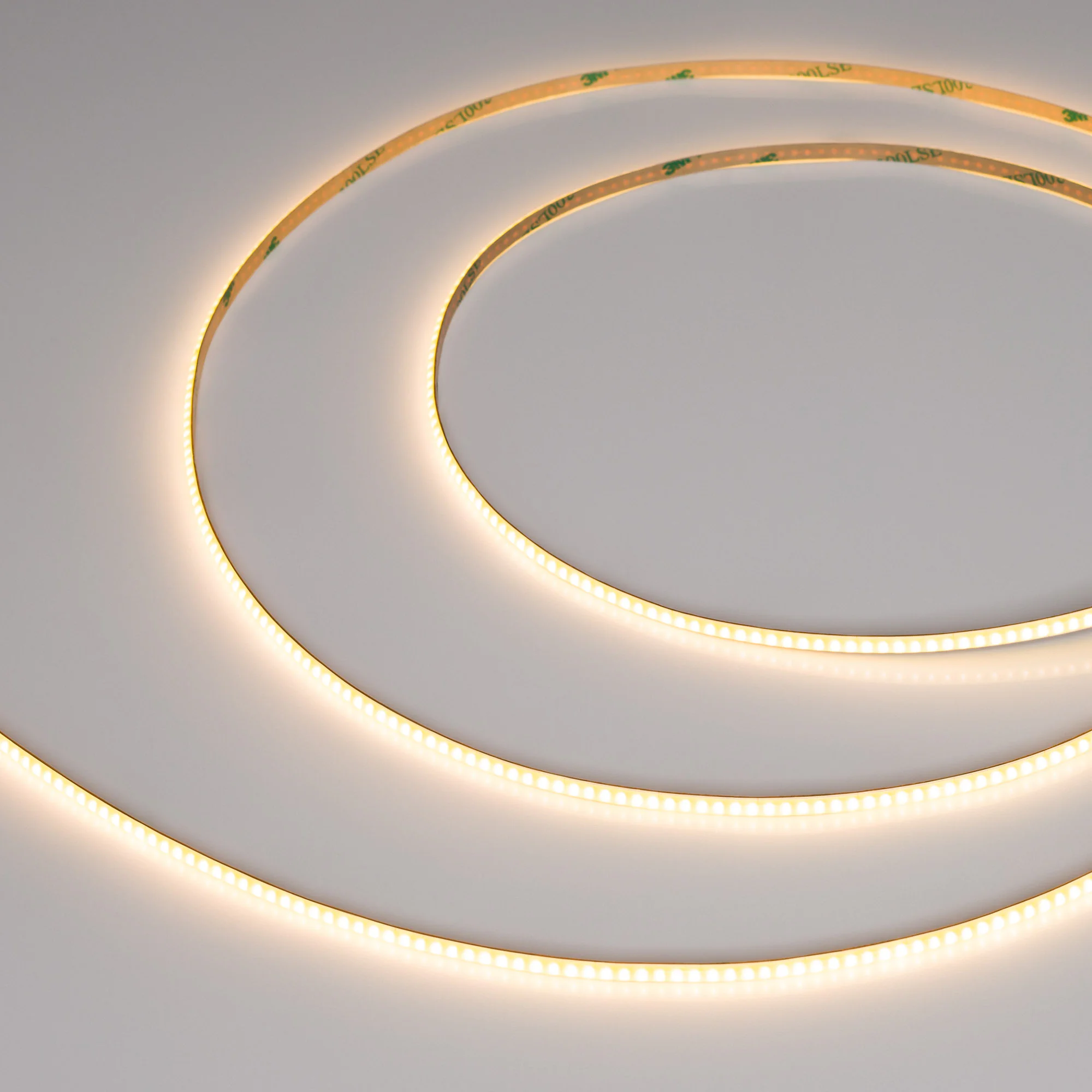Лента COB-X600-5mm 24V White-CDW (7.5 W/m, IP20, 5m) 037686 - Биполярная лента COB сплошной засветки без видимых светодиодов. Светодиоды CSP, 600 шт/м (3000 шт на 5 м), белая плата, скотч 3M. Цвет MIX ТЕПЛЫЙ 2700K+ БЕЛЫЙ 6000K, цветопередача CRI>90, угол 