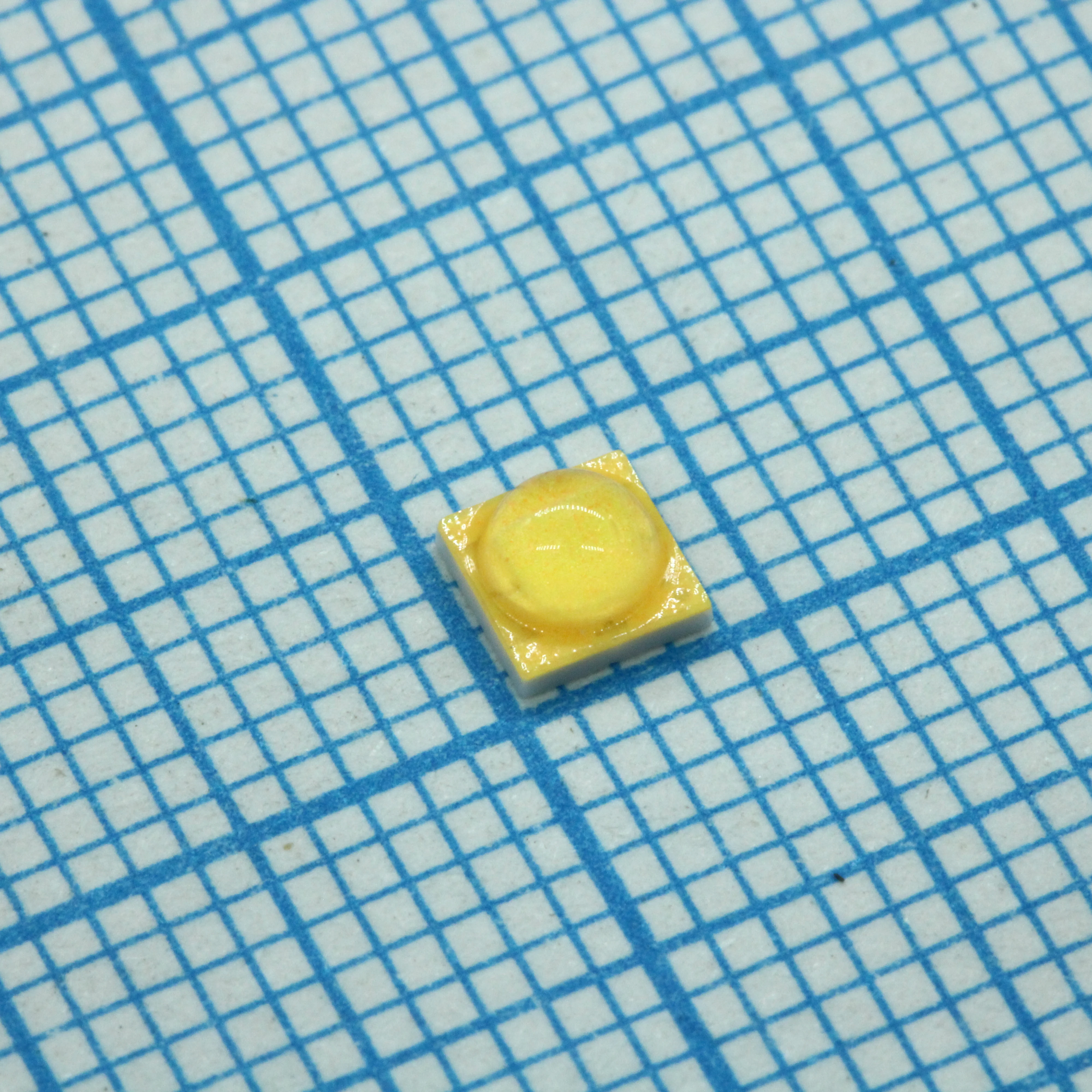 HL-C3535K9W1GA(Ra2)-FC (4000K) - Светодиод smd 3,45х3,45мм/белый/4000К/155Лм при 350мА или 260Лм при 700мА/ Ifmax=1200mA/ 4Вт/2.8В/ CRI=80/ 130°