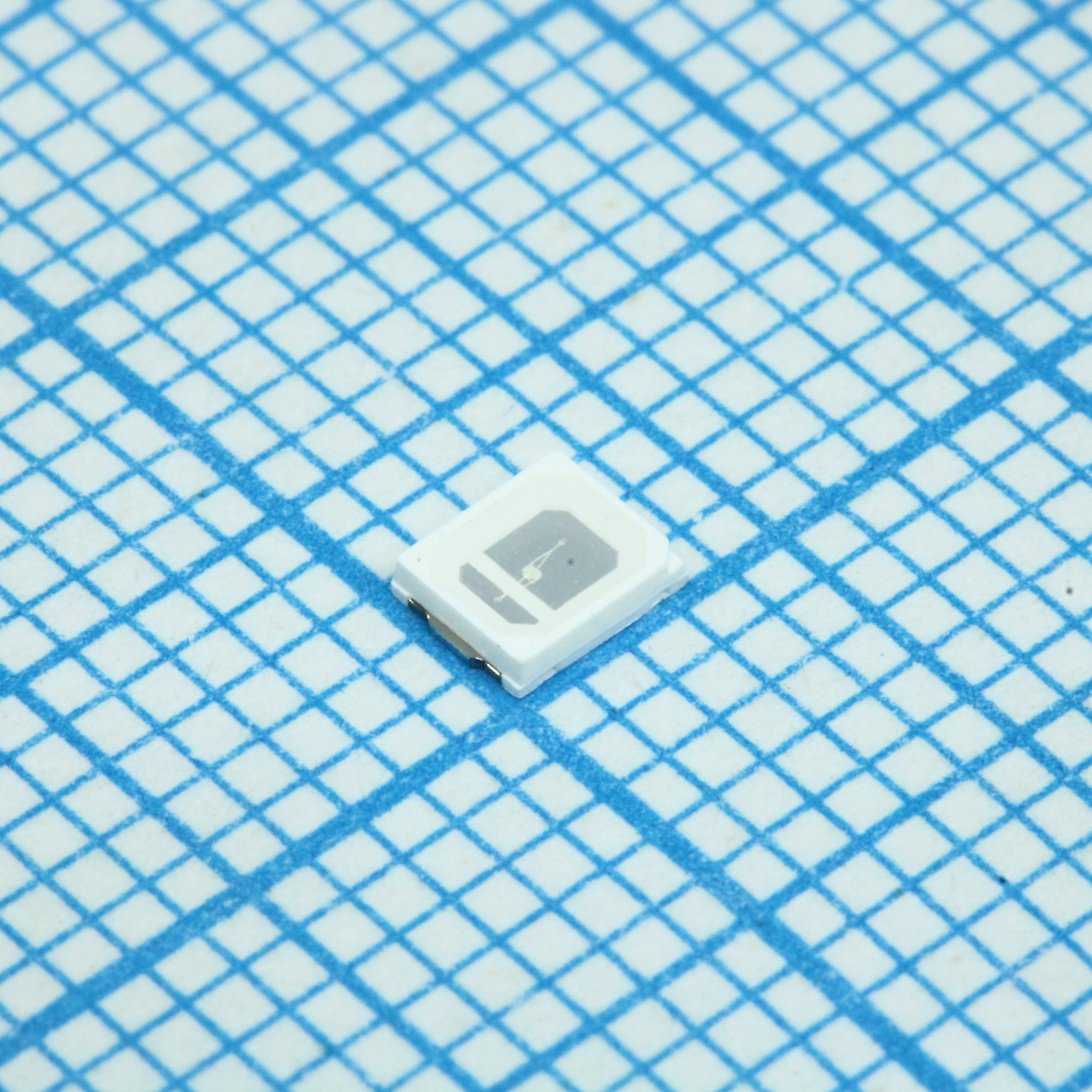 HL-A-2835H392BC-S1-08HL - Светодиод smd 2,8х3,5мм/синий/470нм/350-460мКд при 20мА/максимальный ток 30мА/0.06Вт/2.8-3.4v/120°