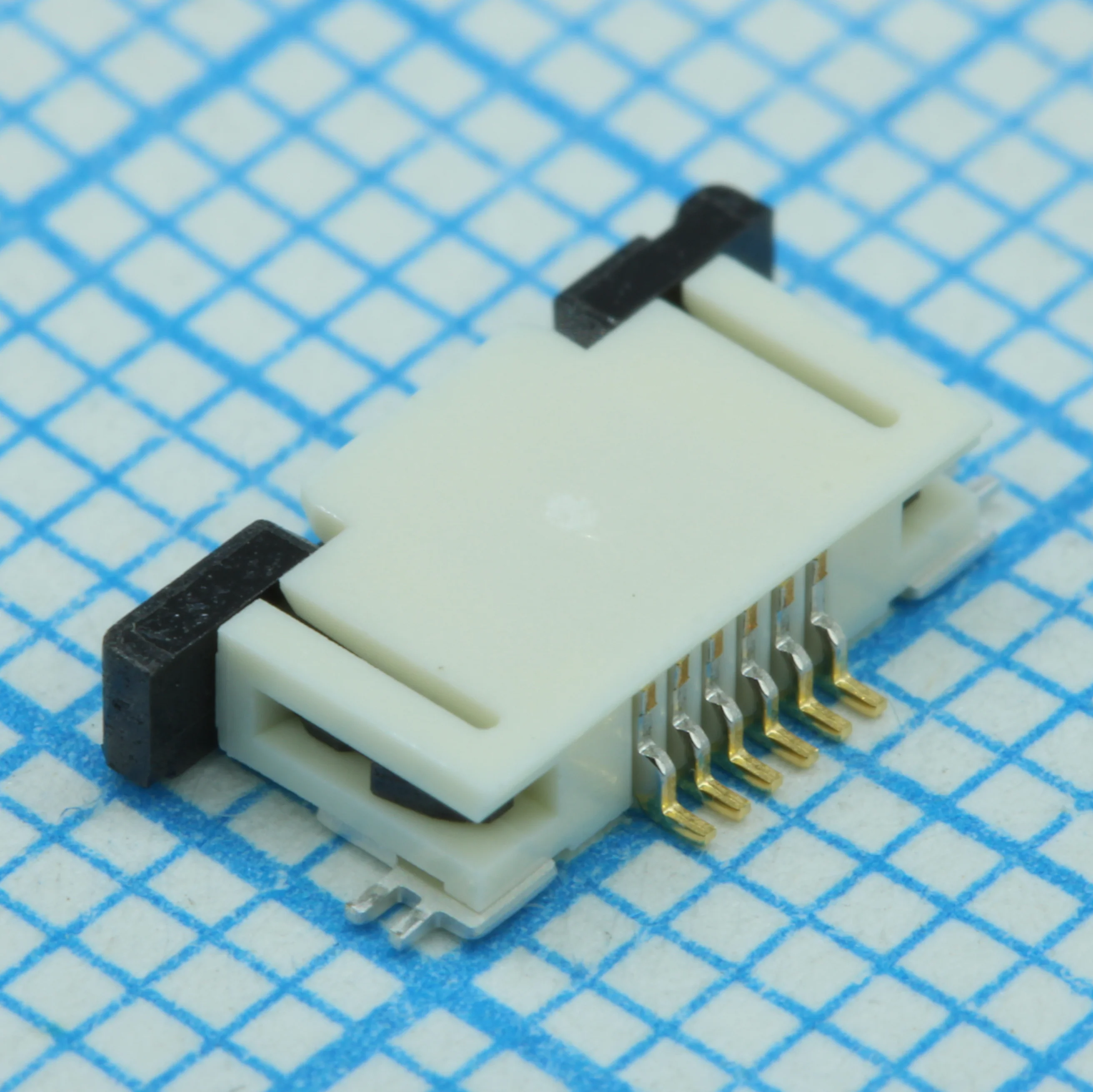 527450697 - Соединитель FPC 6 контактов шаг 0.5мм угловой SMD лента на катушке