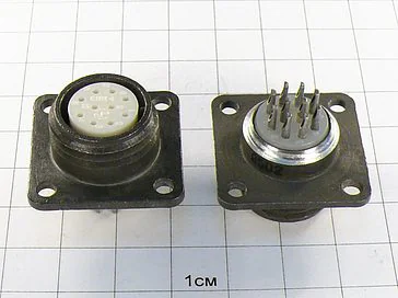 Розетка СНЦ4-10/20Р-1-В