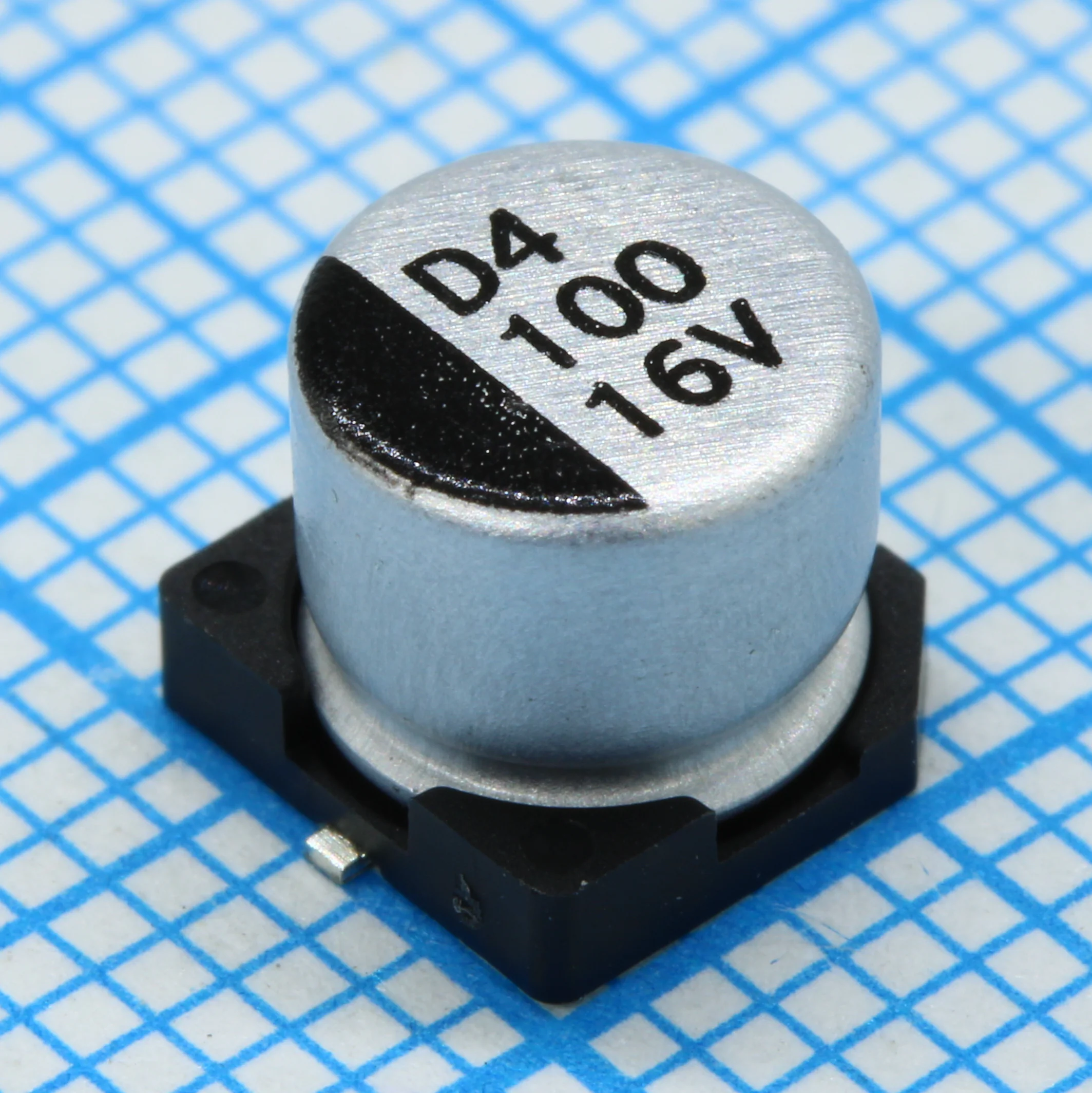 CD016M101E5APKKKV00R - Конденсатор алюминиевый электролитический SMD 100мкФ 16В ±20% (6.3х5.4)мм 0.8Ом 230мА 2000час 105°C лента на катушке