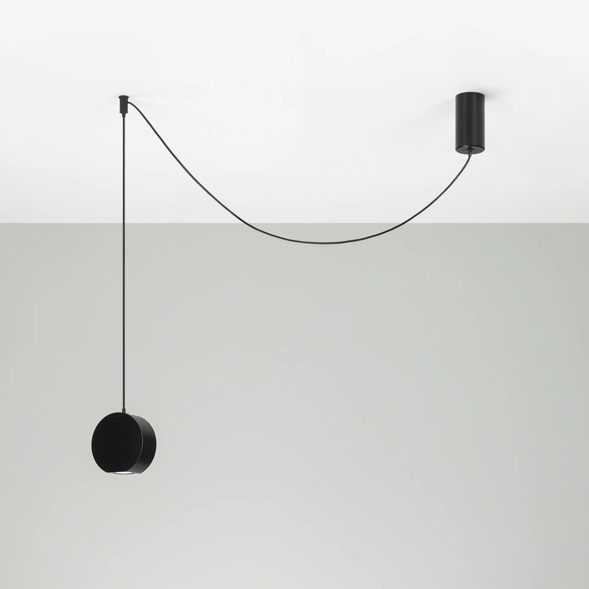Держатель SL-WIRE-HOOK-R15 (WH) 036988 - Аксессуар для светильников серии ELEMENTA, BEADS, EMISFERO. Держатель для провода, крепление к потолку. Металл. Цвет белый.