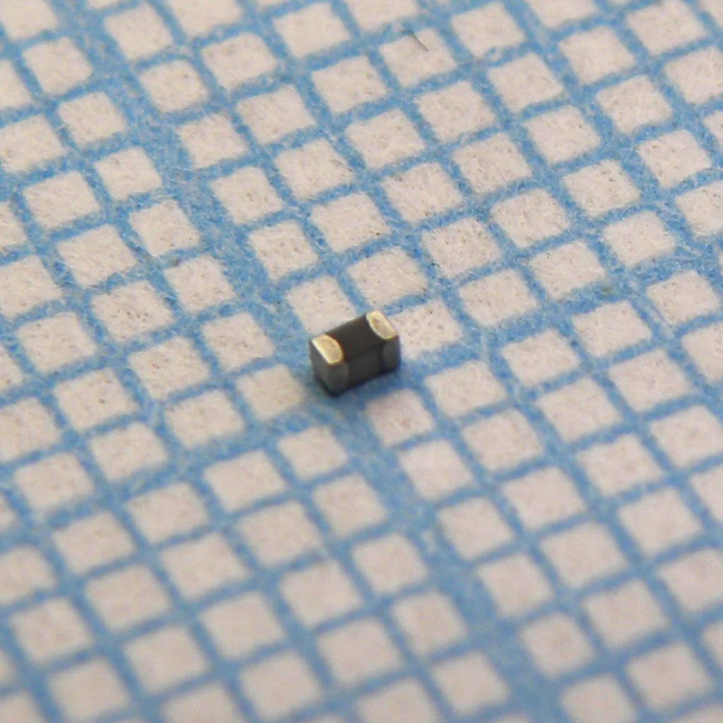 CLH1005T-22NK-N - Многослойная керамическая индуктивность SMD 0402 22nH ±10%, 300mA