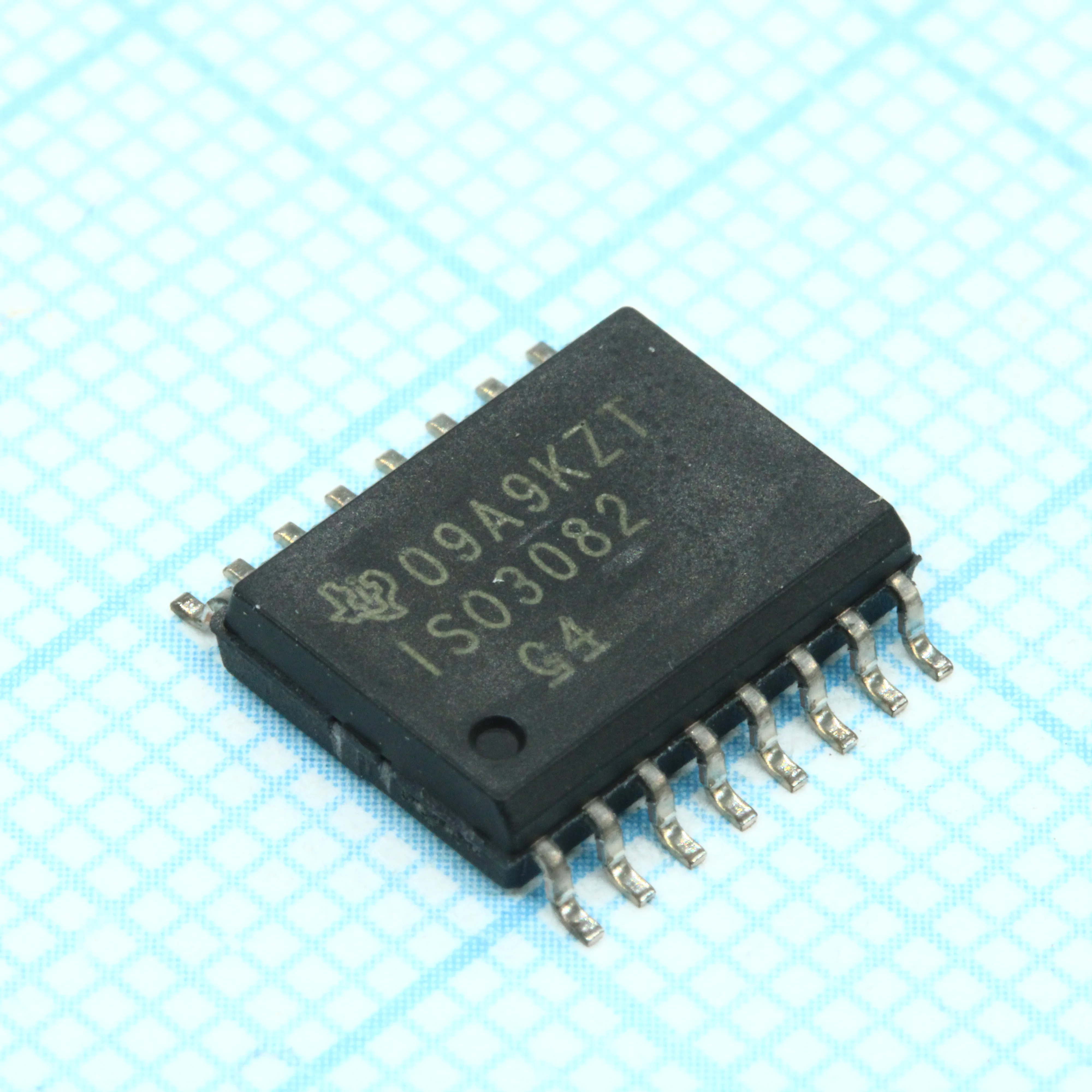 ISO3082DWR - Интерфейс RS-485, изолированный, 200 кБит/с, полудуплекс, -40...+85°С