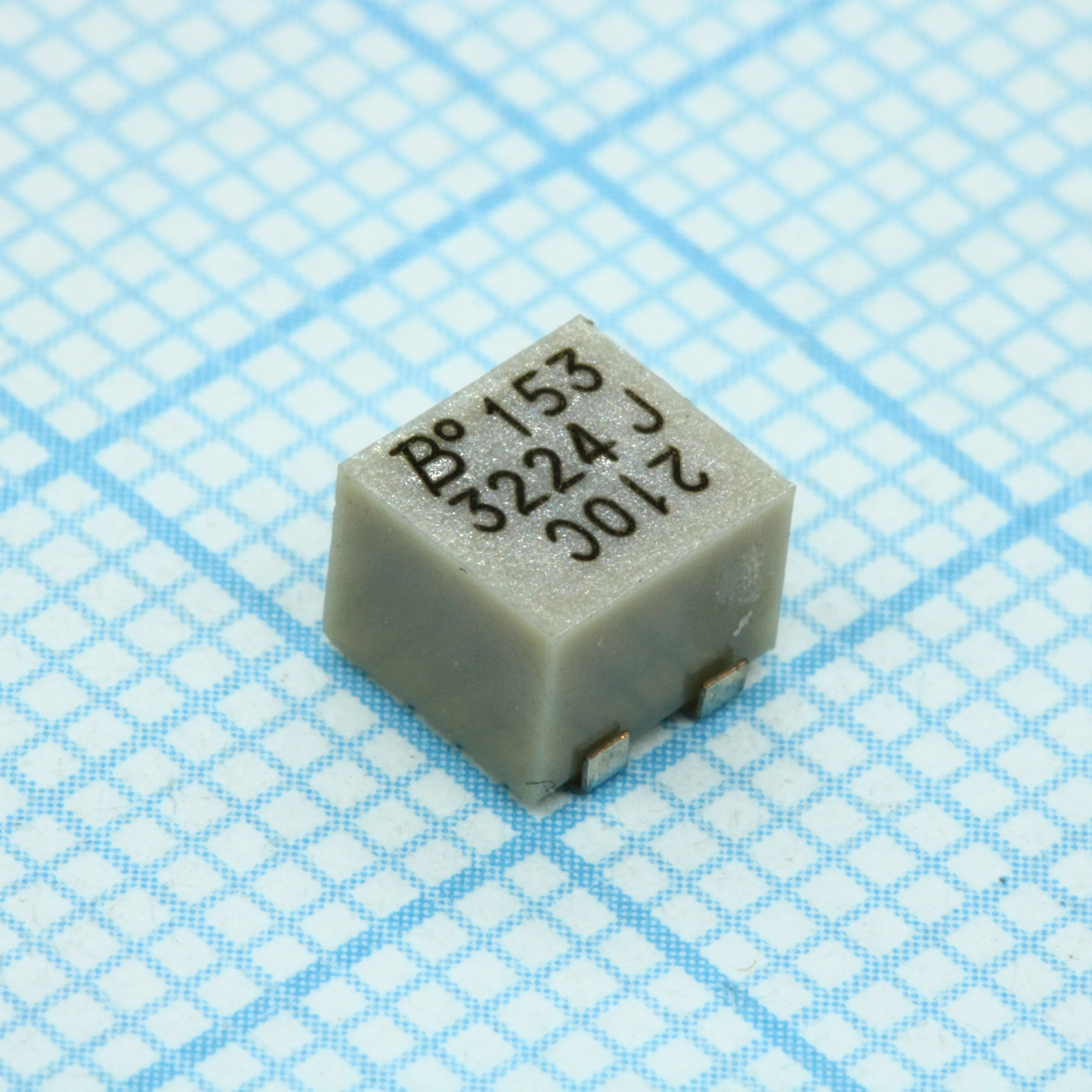 3224J-1-153E - TRIMMER 15K OHM 0.25W SMD