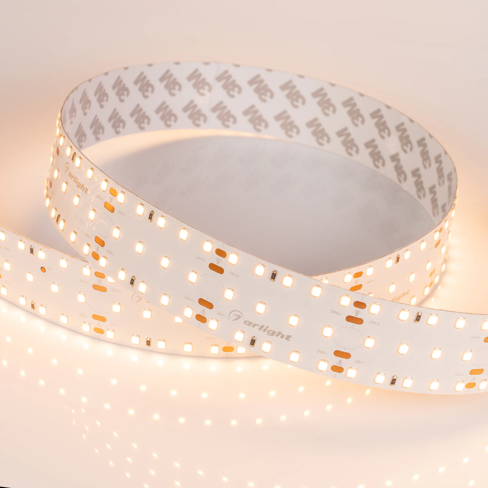 Лента S2-A280-34mm 24V Warm2700 (25 W/m, IP20, 2835, 2.5m) 023403(2) - Светодиодная широкая лента (с монтажными отверстиями) S2-A280, открытая. Светодиоды 2835, 280 шт/м (700 шт на 2.5 м), белая плата, ширина 34 мм, скотч 3M. Цвет ТЁПЛЫЙ 2700 K, цветопере