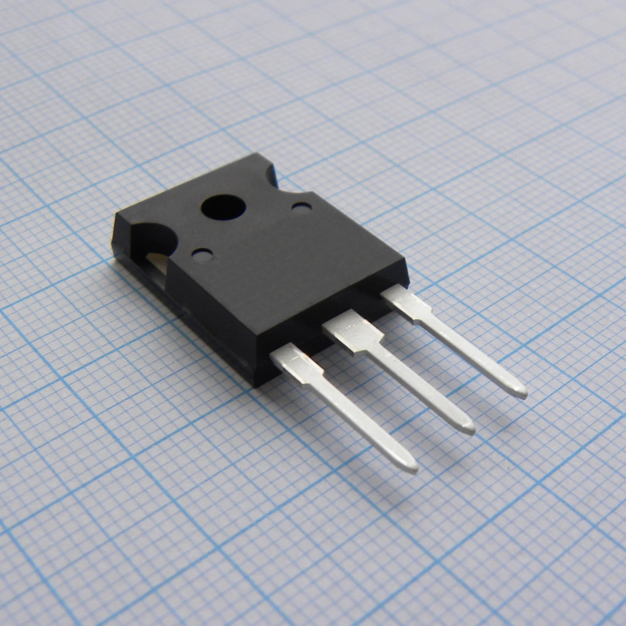 IRGP4640DPBF - Биполярный транзистор IGBT, 600 В, 65 А, 250 Вт