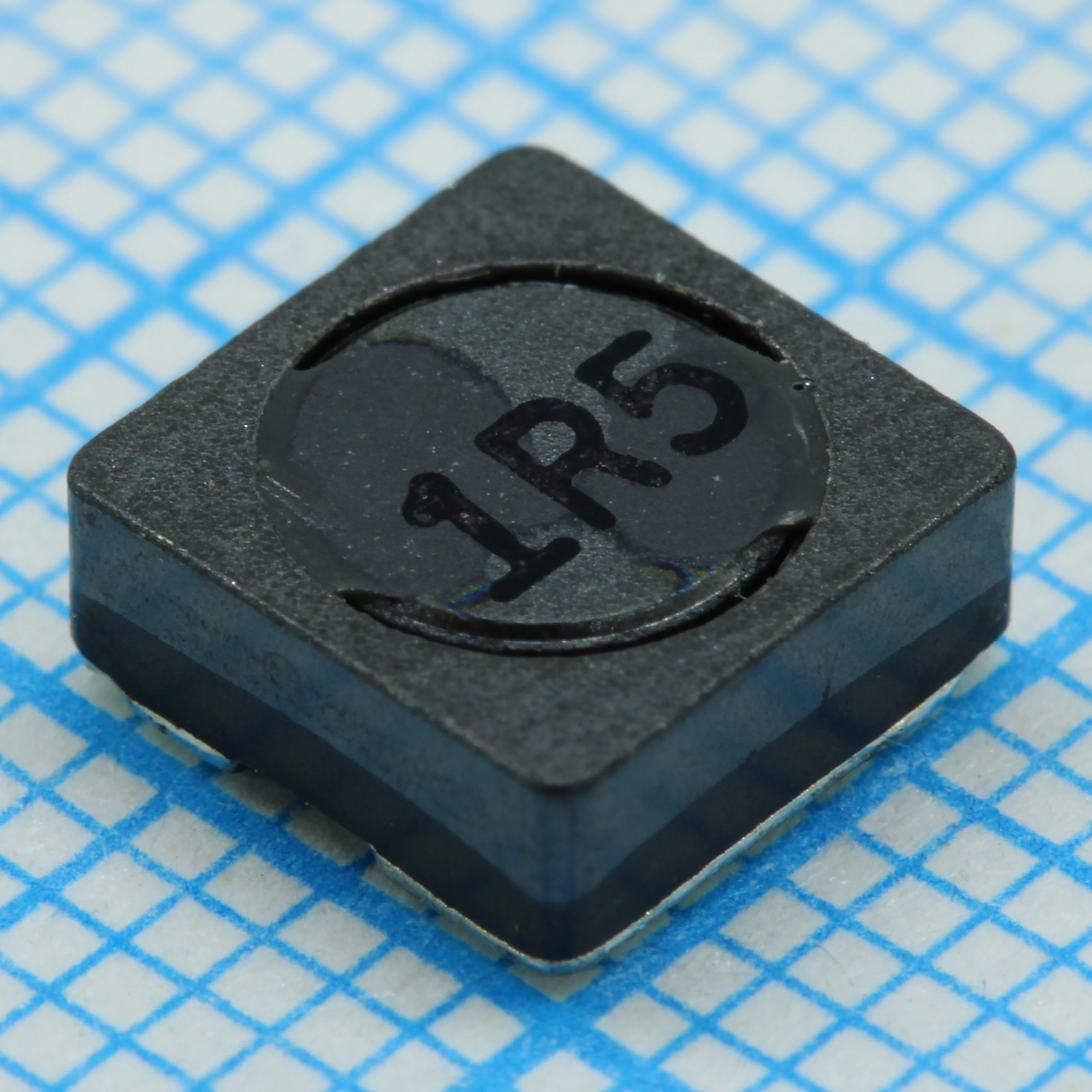 SRR6028-1R5Y - Индуктивность SMD силовая экранированная проволочная 1.5мкГн 30% 100кГц 8Q-Фактор феррит 3.4A 14мОм по постоянному току лента на катушке