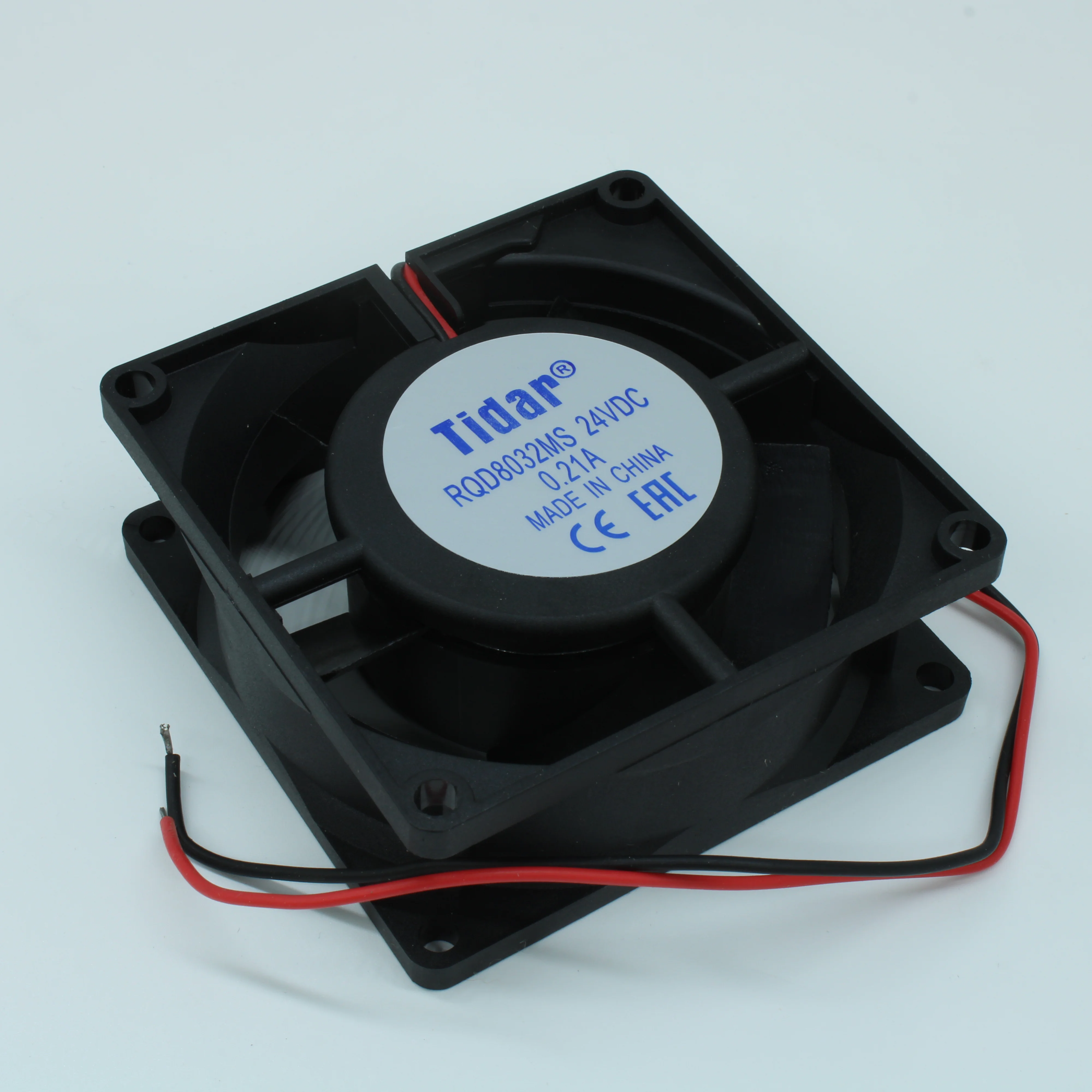 RQD 8032MS 24VDC - Вентилятор 24В 80x80х32мм, 3400 об/мин., 166.5м3/час, 32дБ, подшипник скольжения, тип вывода - провод