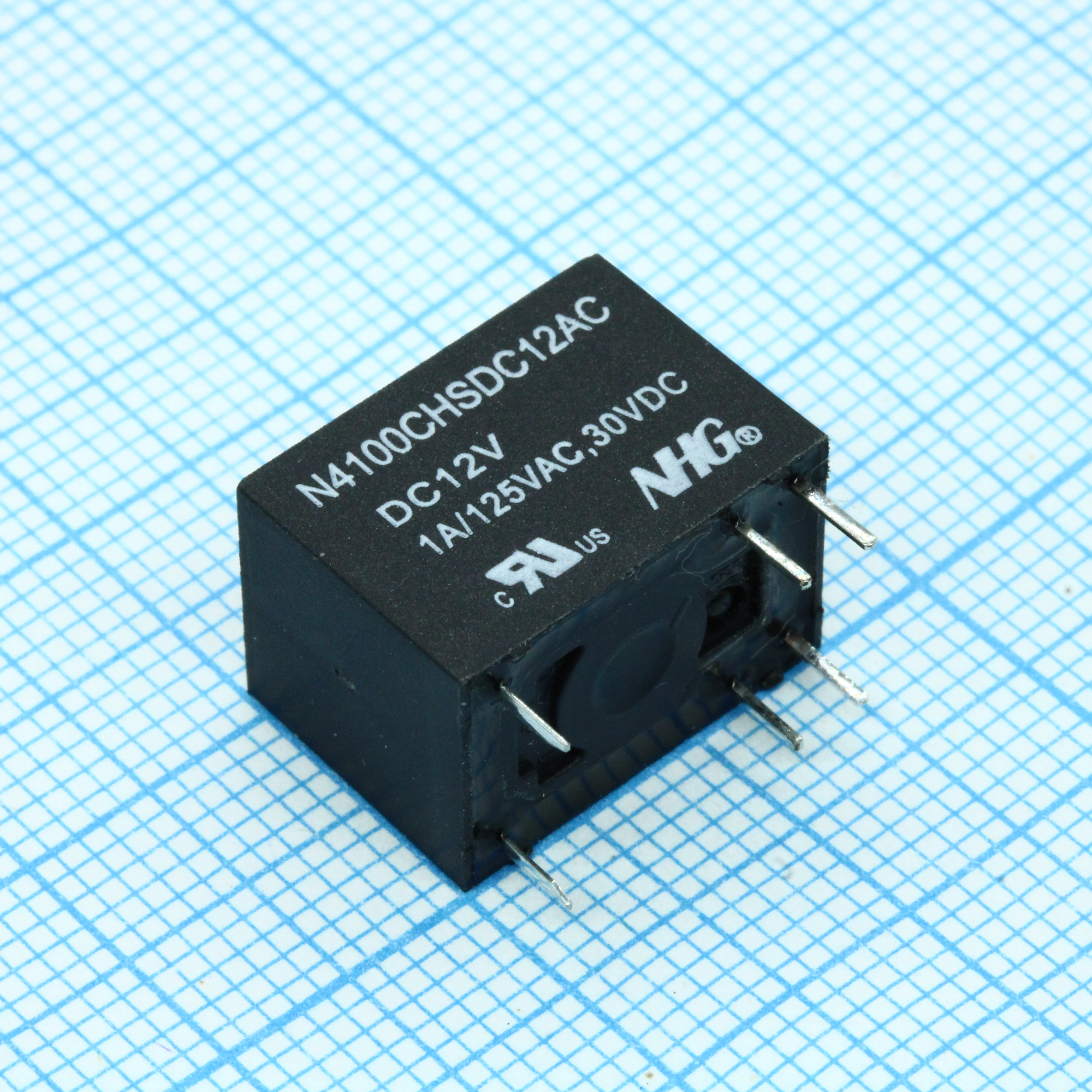N4100-C-H-S-DC12-A - Миниатюрное реле одна контактная группа-два направления 1А катушка 12В 0.2Вт