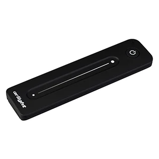 Пульт SMART-R38-DIM (1 зона, 2.4G) 026410 - Пульт-слайдер 2.4 ГГц черного цвета для управления одноцветными источниками света. 1 зона управления яркостью с помощью сенсорного слайдера. Питание 3VDC (CR2032). Габариты 139x36x11 мм. Изготовлен из пластика с